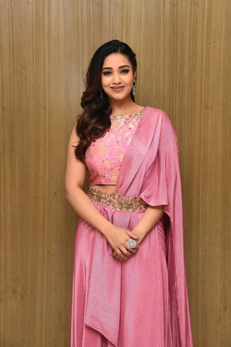 Nivetha Pethuraj Photos In Pink Lehenga Choli